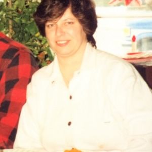 Meet your Posher, Yvette